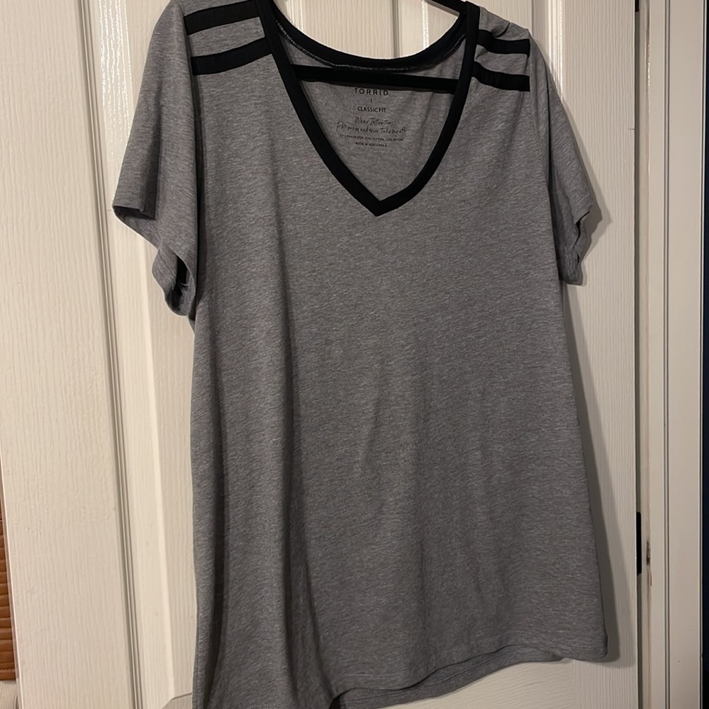 Torrid V-neck tee